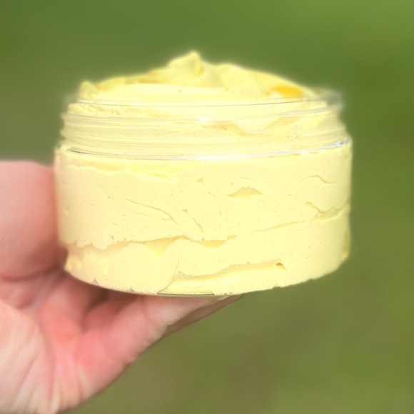 SKIN LOOKS Turmeric GLOW ON - Whipped Soap Sugar Scrub Face/Body Handcrafted - Picture 2 of 3
